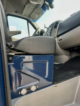 Mercedes-Benz Sprinter 2, 2 313 С ДВЕ СТРАНИЧНИ ВРАТИ , снимка 14