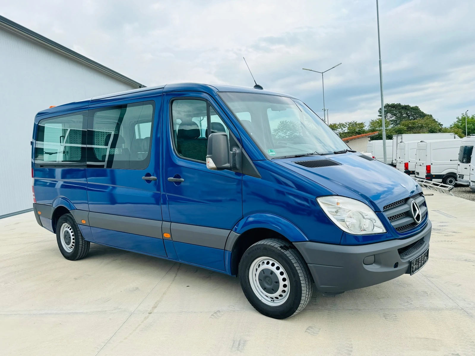 Mercedes-Benz Sprinter 311 9м.Немски!КАТО НОВ!ТОП!ТОП!ТОП!НАВИ!КЛИМАТР! - изображение 3