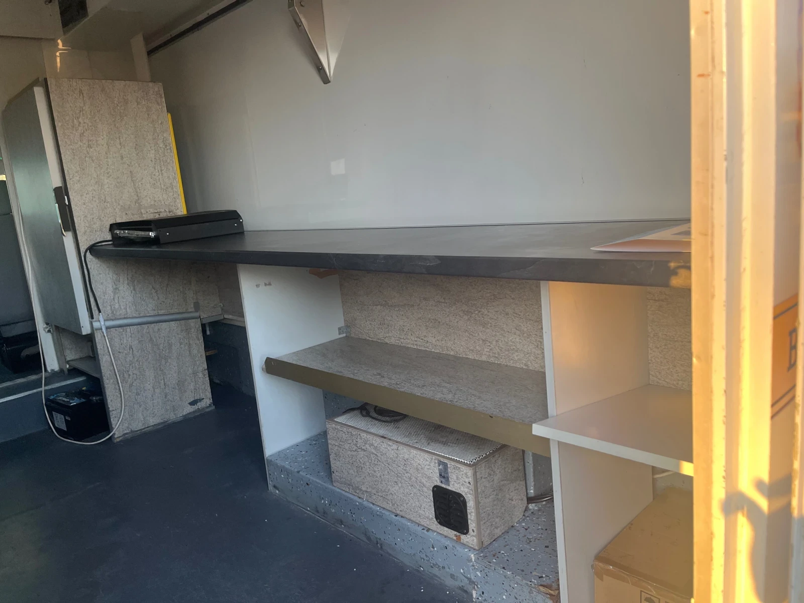 VW T3 Каравана за храна, снимка 3 - Бусове и автобуси - 54834959