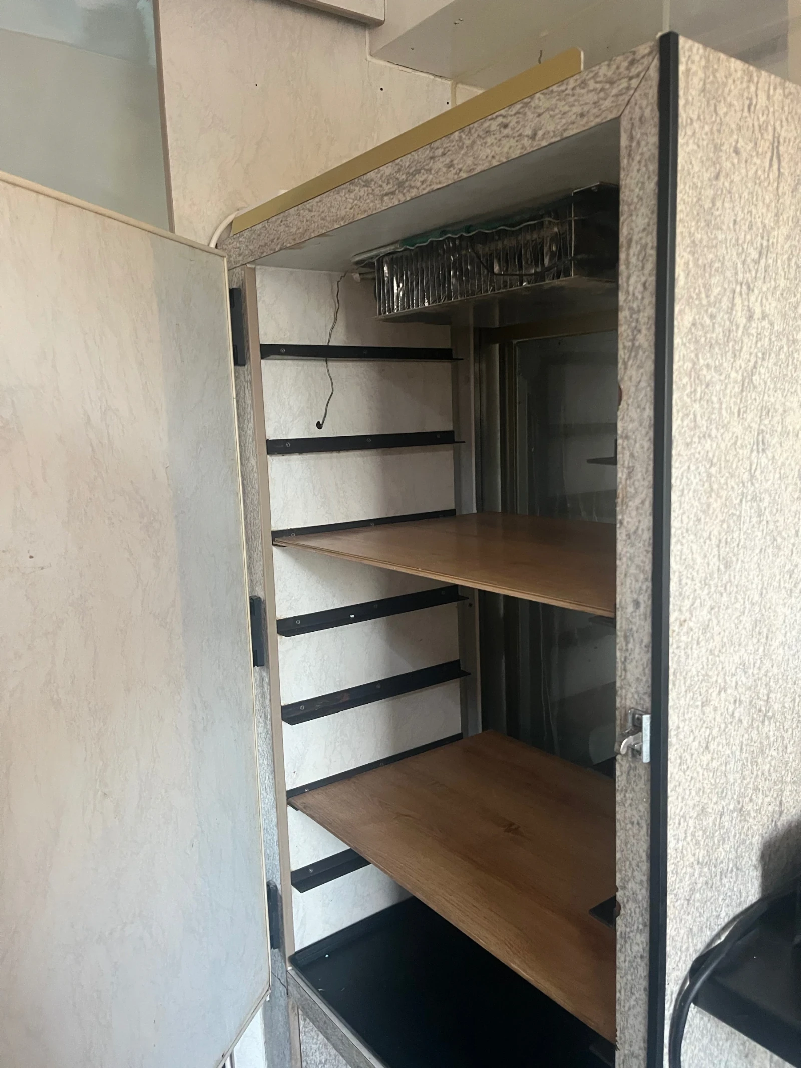 VW T3 Каравана за храна, снимка 5 - Бусове и автобуси - 54834959