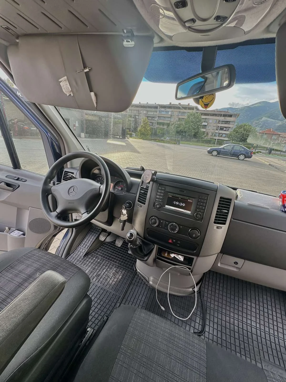 Mercedes-Benz Sprinter 2, 2 313 С ДВЕ СТРАНИЧНИ ВРАТИ , снимка 10 - Бусове и автобуси - 54896102