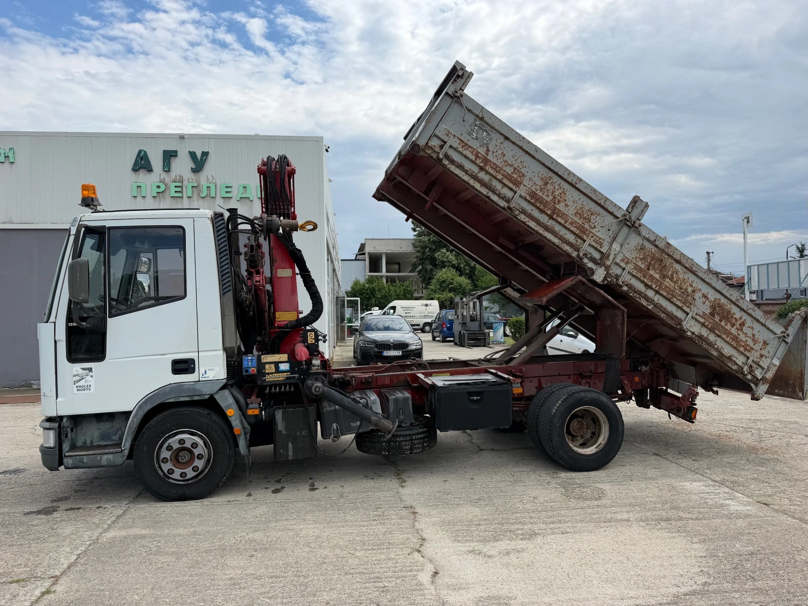 Iveco 120e18 * 88 000км* Перфектен* , снимка 5 - Камиони - 55135667
