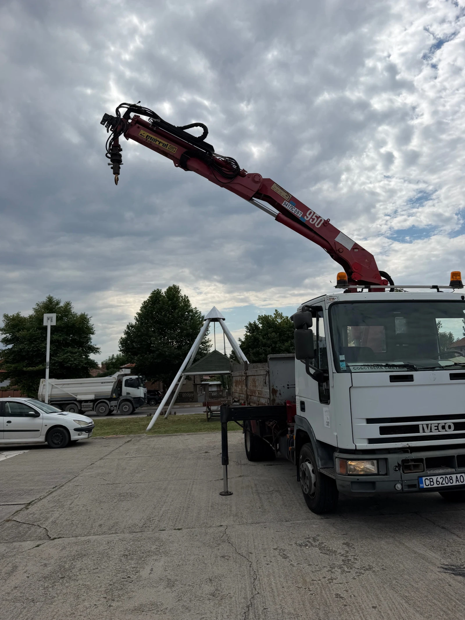 Iveco 120e18 * 88 000км* Перфектен* , снимка 4 - Камиони - 55135667