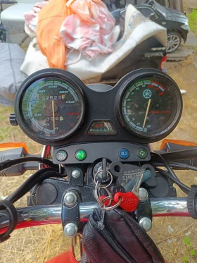 Yamaha YBR 125, снимка 9