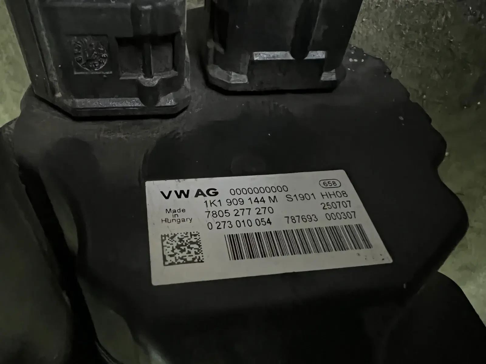 1K1909144M ��. ����� VW SEAT SKODA 1K1 909 144 M | Mobile.bg � ����������� 3