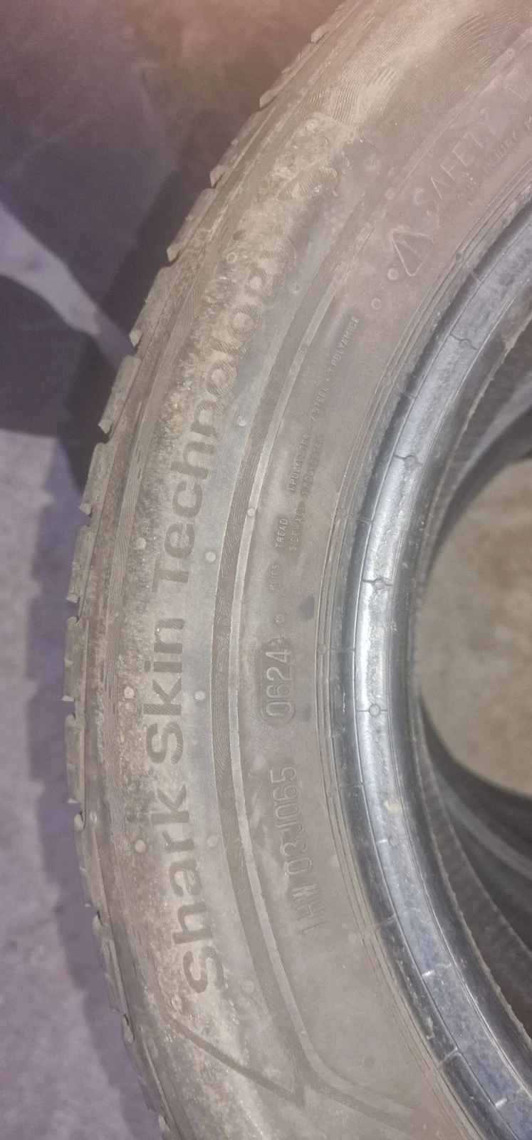 Гуми Летни 175/65R14, снимка 2 - Гуми и джанти - 49158286