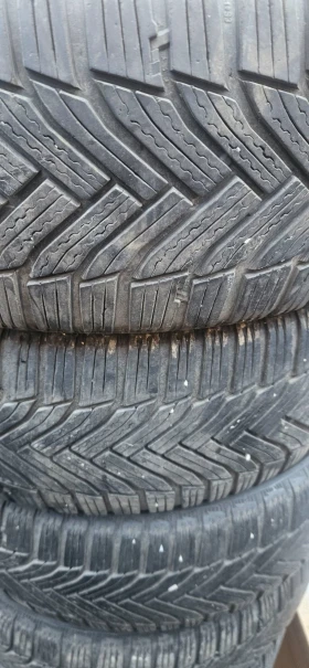 ����� �� �������� �� ���� 215/55R17