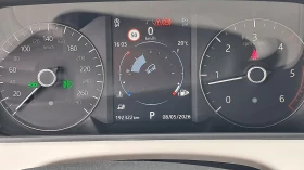 Land Rover Range Rover Velar R-DYNAMIC FULL РЕАЛ КМ ИЗКЛЮЧИТЕЛН СЕРВ КНИЖ УНИКТ, снимка 11