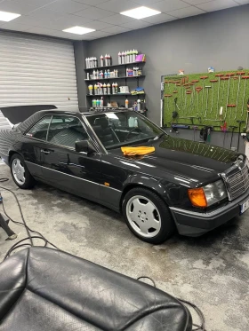 Mercedes-Benz 124, снимка 1