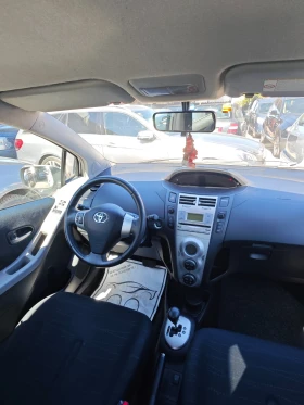 Toyota Yaris 1.4D4D АВТОМАТИК, снимка 9