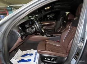 BMW 530 M* SPORT* ОБДУХВАНЕ* 360КАМЕРА* ХЕДЪП* LANE* ASSIS, снимка 14
