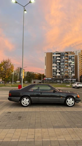 Mercedes-Benz 124, снимка 3