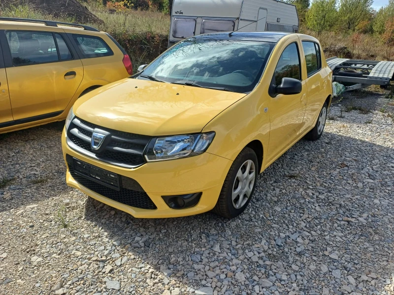 Dacia Sandero 1.2 клима, снимка 1 - Автомобили и джипове - 48090641