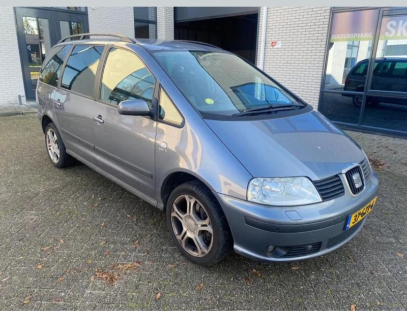 Seat Alhambra turbo, снимка 2 - Автомобили и джипове - 48376602