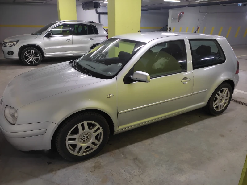 VW Golf 1.9, снимка 2 - Автомобили и джипове - 48773315