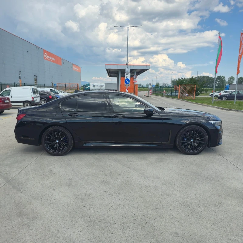 BMW 750 750i xDrive, снимка 3 - Автомобили и джипове - 51948470