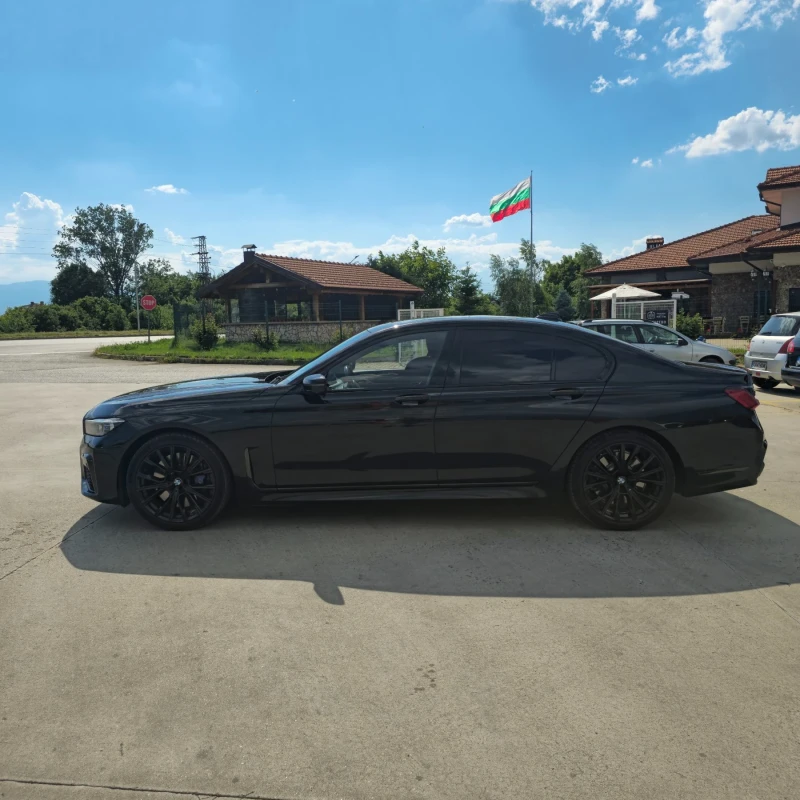 BMW 750 750i xDrive, снимка 4 - Автомобили и джипове - 51948470