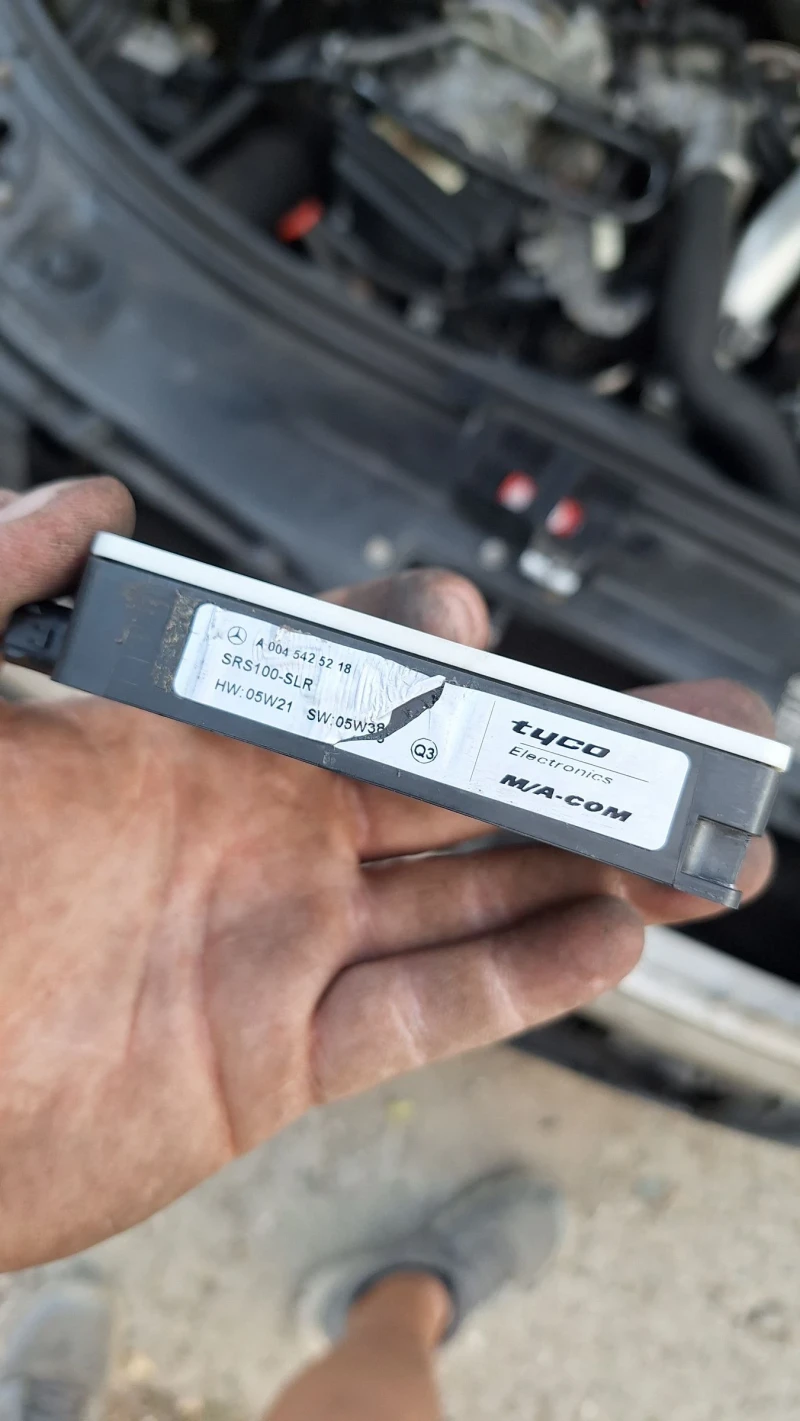 Mercedes-Benz S 320, снимка 11 - Автомобили и джипове - 51112182