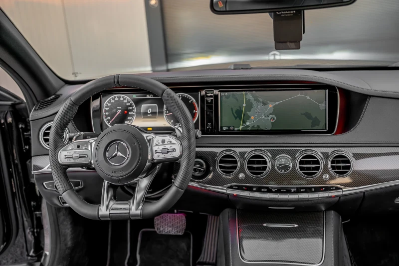 Mercedes-Benz S 350  d/S63 AMG /2xTables/3xTV/PANORAMA/FULL, снимка 9 - Автомобили и джипове - 51449547