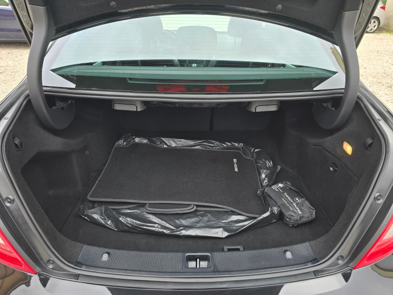 Mercedes-Benz C 300 AMG FULL, снимка 13 - Автомобили и джипове - 52378002