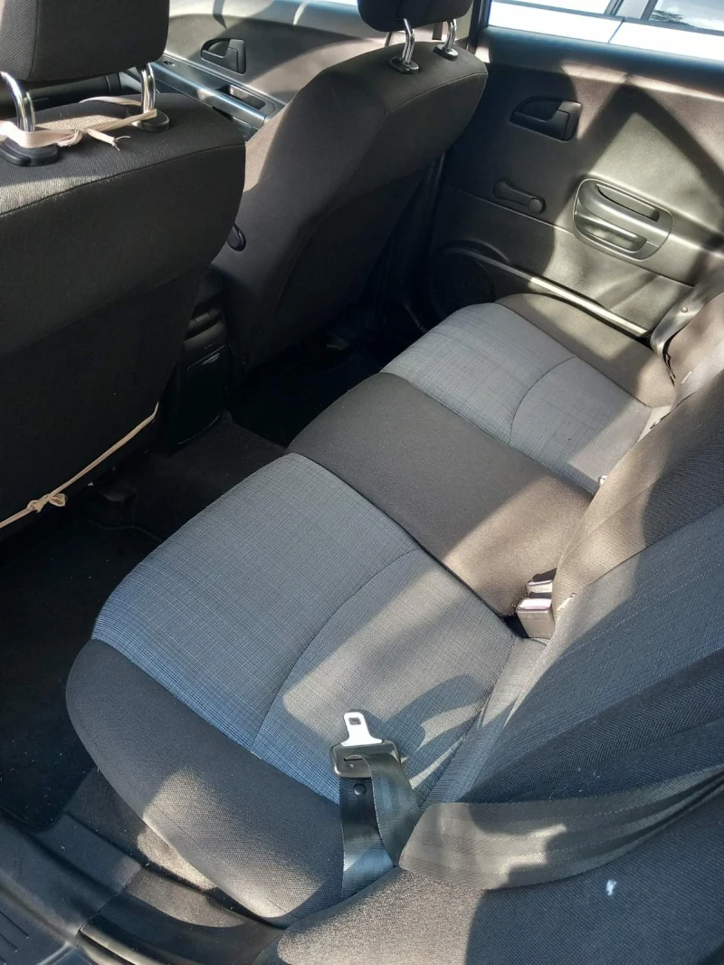 Kia Ceed 1.4i, снимка 8 - Автомобили и джипове - 52650650