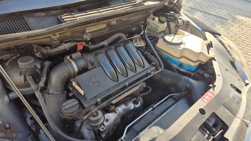 Mercedes-Benz B 200, снимка 9 - Автомобили и джипове - 52771984