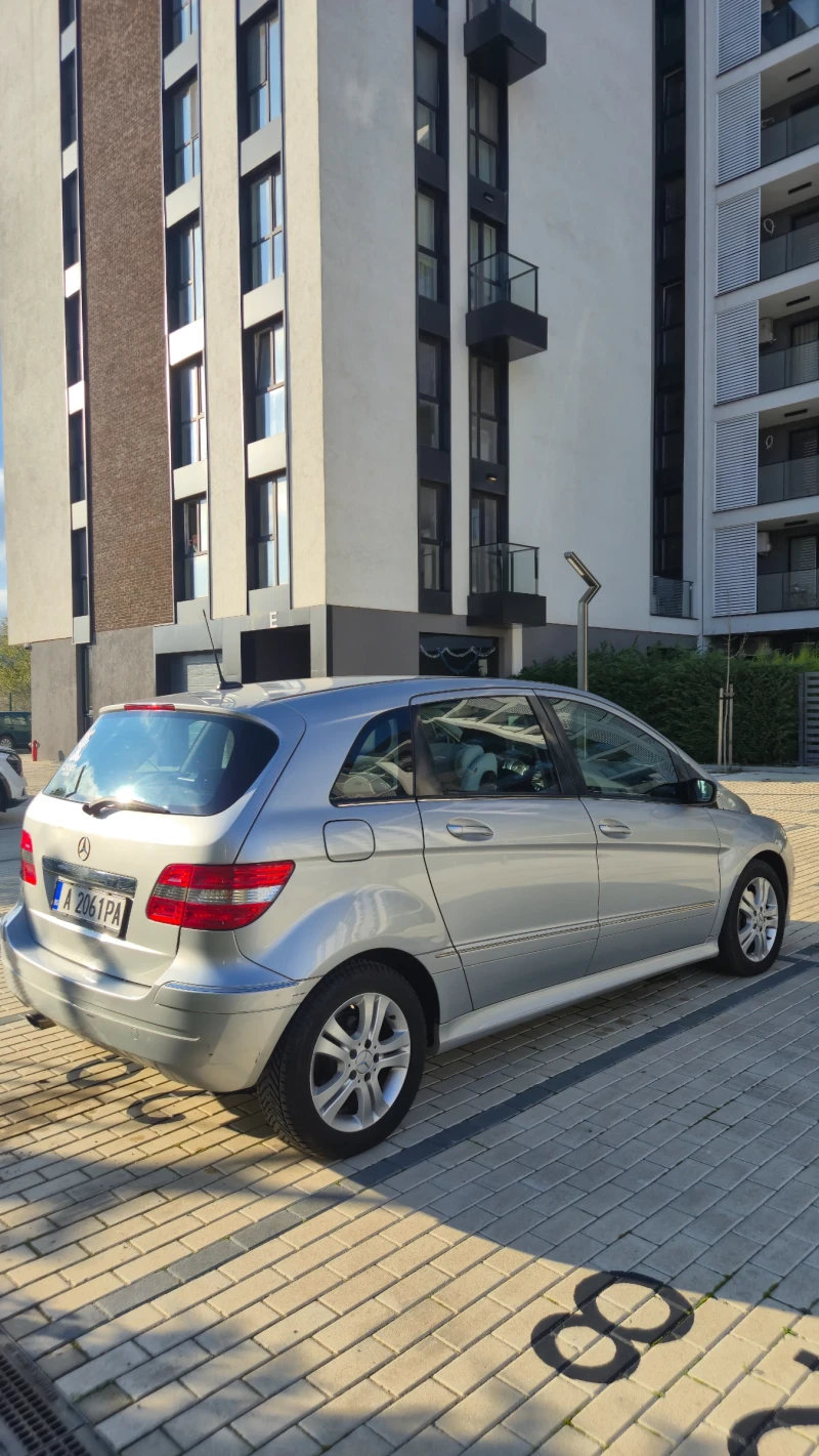 Mercedes-Benz B 200, снимка 6 - Автомобили и джипове - 52771984