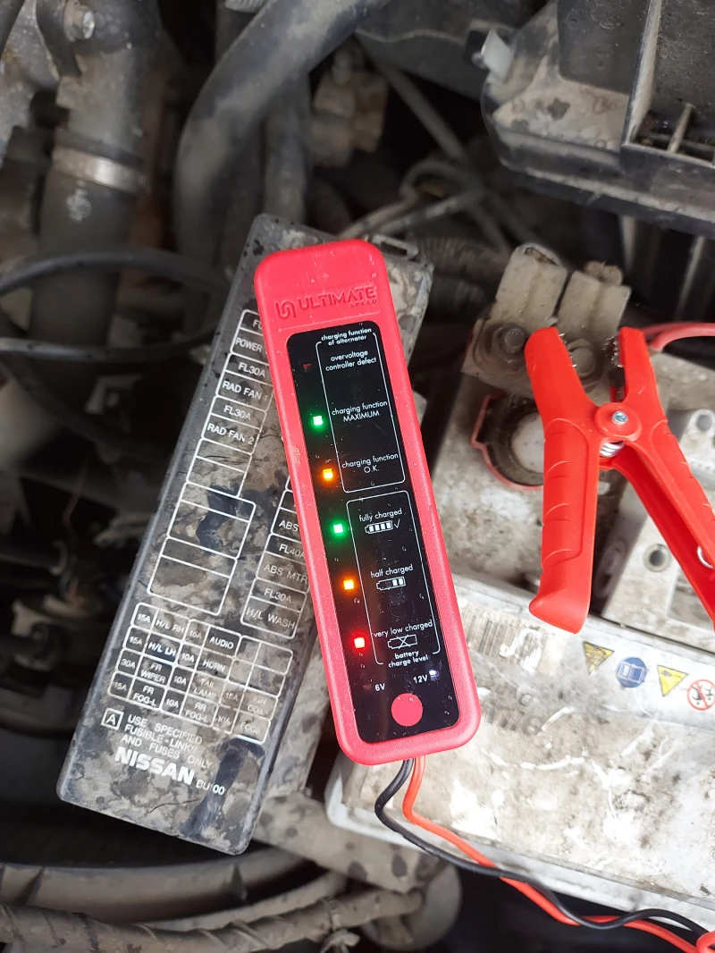 Nissan Almera tino, снимка 7 - Автомобили и джипове - 53066381