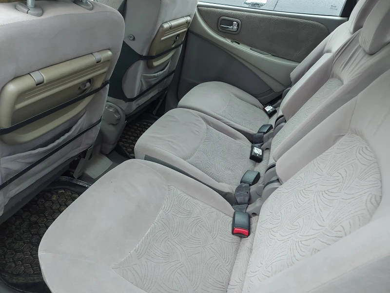 Nissan Almera tino, снимка 10 - Автомобили и джипове - 53066381