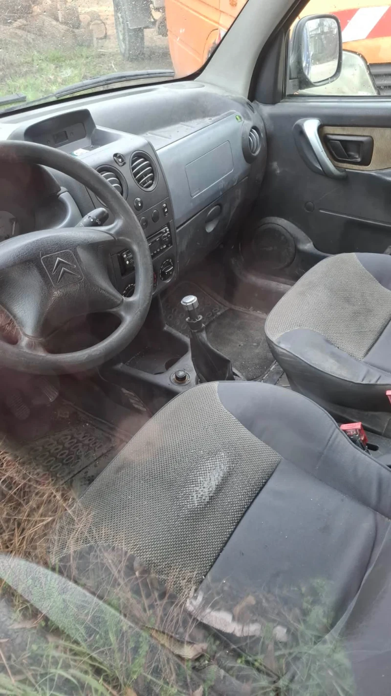 Citroen Berlingo, снимка 4 - Автомобили и джипове - 53076171