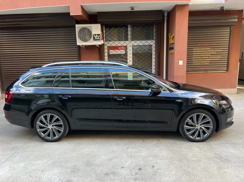 Skoda Octavia Combi L&K | 4x4 | 2020 г. | 2.0 TDI 180 к.с. FULL, снимка 3 - Автомобили и джипове - 53090496