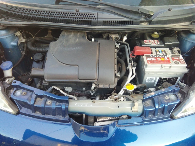 Peugeot 107 С две врати, снимка 5 - Автомобили и джипове - 53431386