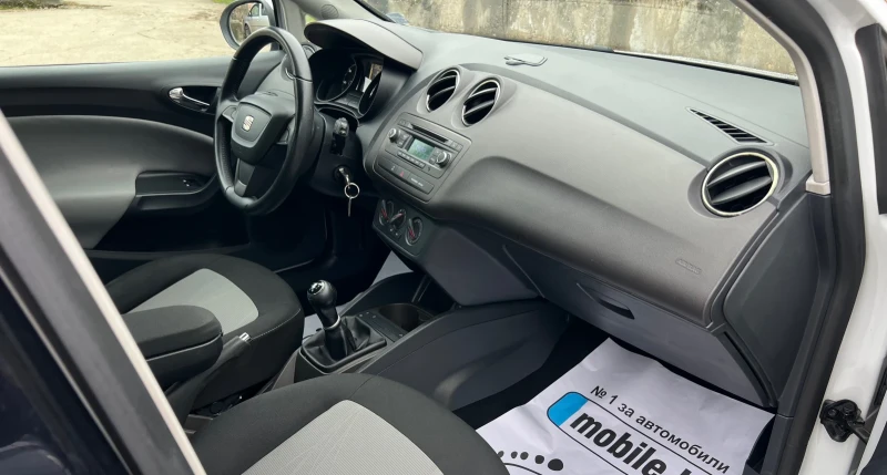 Seat Ibiza 1.6 TDI LED XENON, снимка 9 - Автомобили и джипове - 53512162