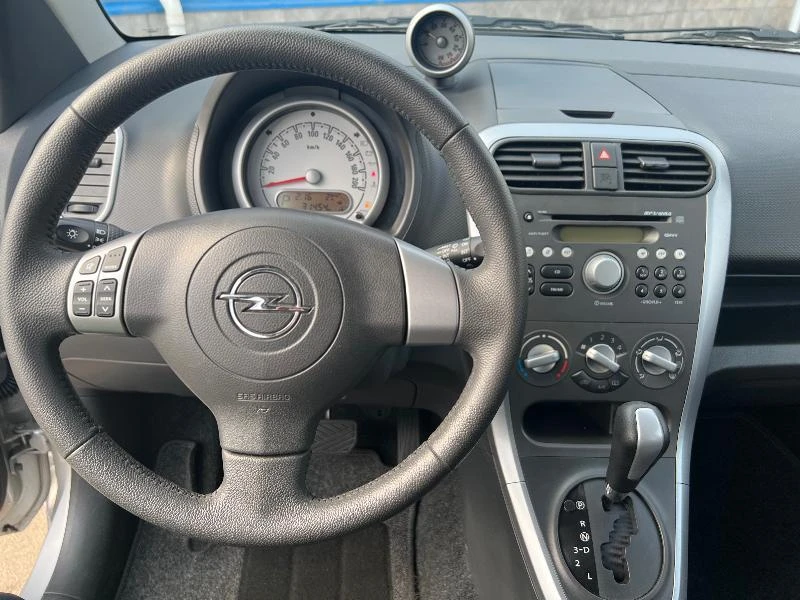 Opel Agila AUTOMAT EDITION, снимка 9 - Автомобили и джипове - 47292785