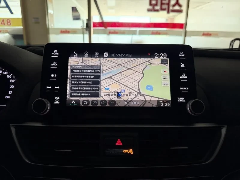 Honda Accord 2.0 Hybrid Touring, снимка 13 - Автомобили и джипове - 55921815