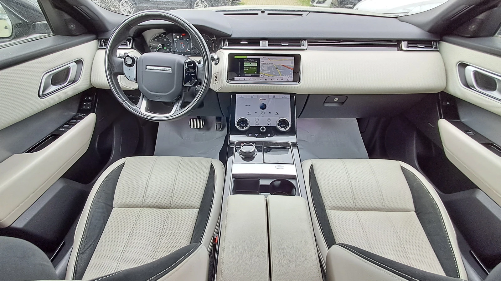Land Rover Range Rover Velar R-DYNAMIC FULL РЕАЛ КМ ИЗКЛЮЧИТЕЛН СЕРВ КНИЖ УНИКТ, снимка 9 - Автомобили и джипове - 32911363