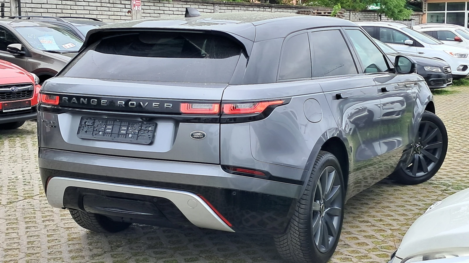 Land Rover Range Rover Velar R-DYNAMIC FULL РЕАЛ КМ ИЗКЛЮЧИТЕЛН СЕРВ КНИЖ УНИКТ, снимка 5 - Автомобили и джипове - 32911363