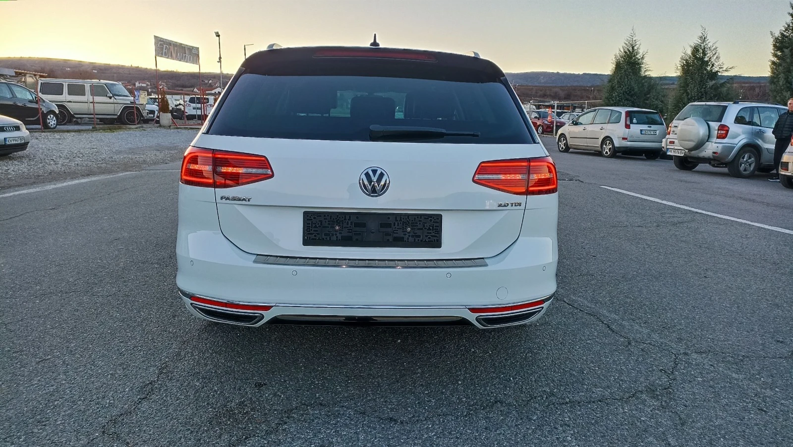 VW Passat 2.0 - изображение 6