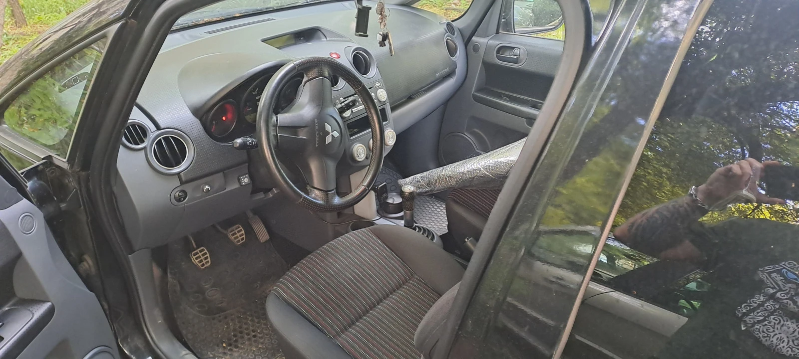 Mitsubishi Colt 1.3 Газ - изображение 8