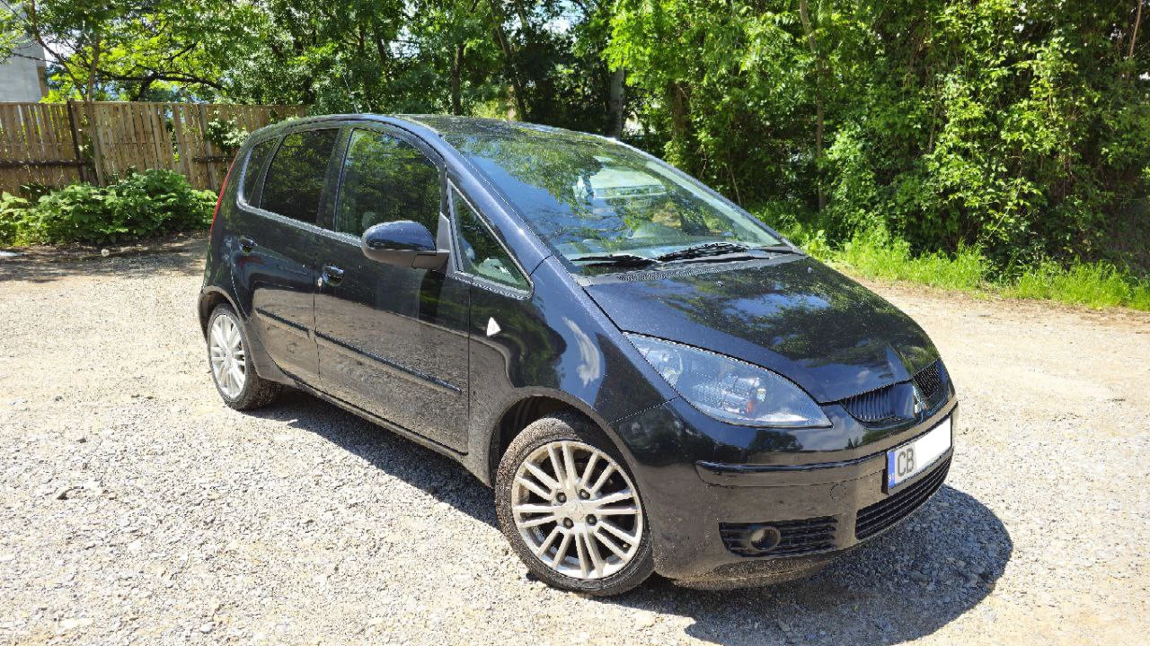 Mitsubishi Colt 1.3 Газ - изображение 2