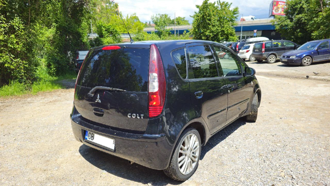 Mitsubishi Colt 1.3 Газ - изображение 4