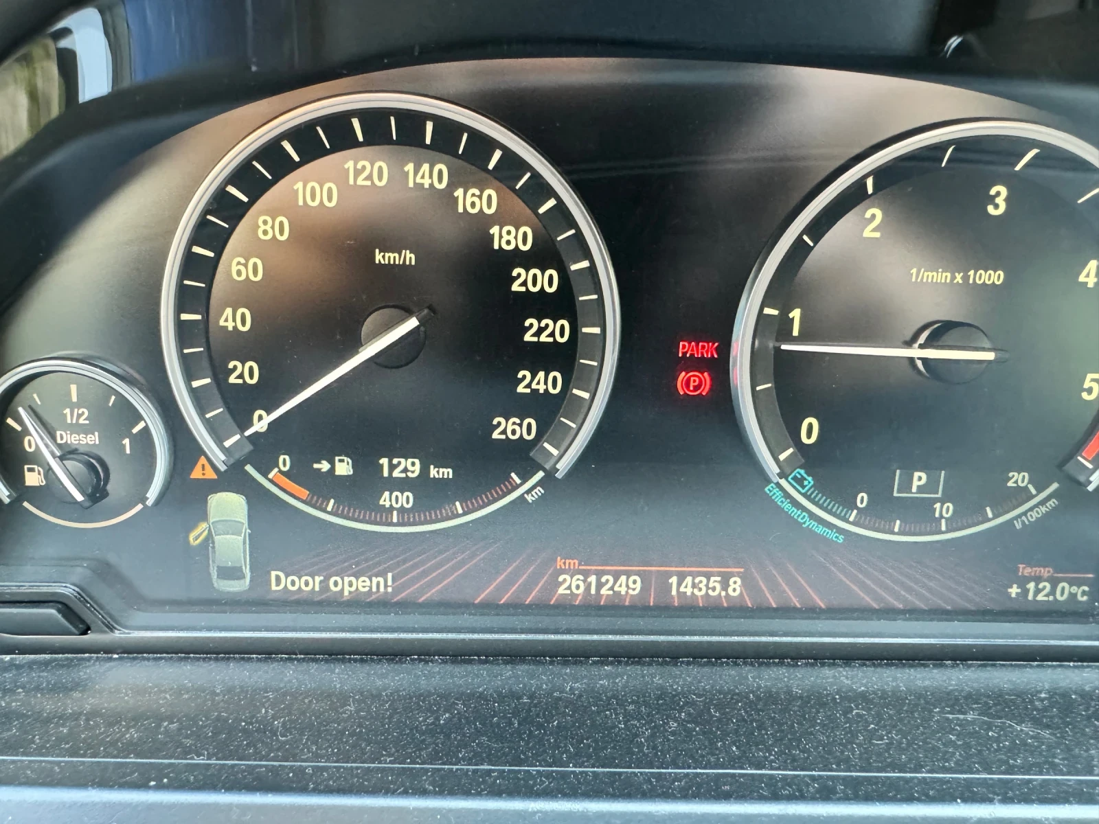 BMW 740  - изображение 6