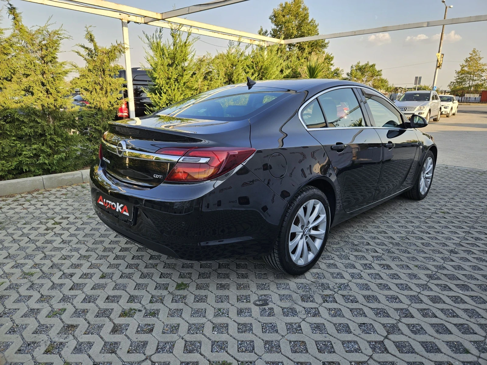 Opel Insignia 2.0CDTI-130кс= АВТОМАТ= DISTRONIC= DIGITAL COCPIT - изображение 3