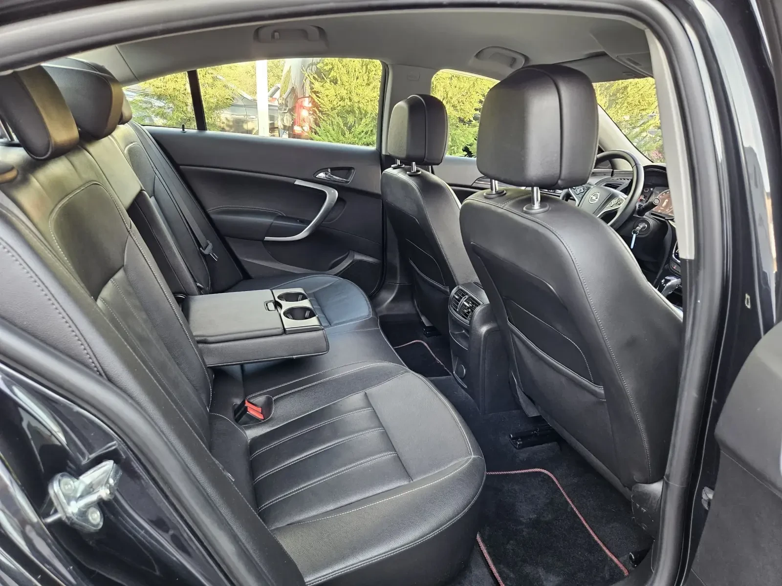 Opel Insignia 2.0CDTI-130= = DISTRONIC= DIGITAL COCPIT | Mobile.bg   14