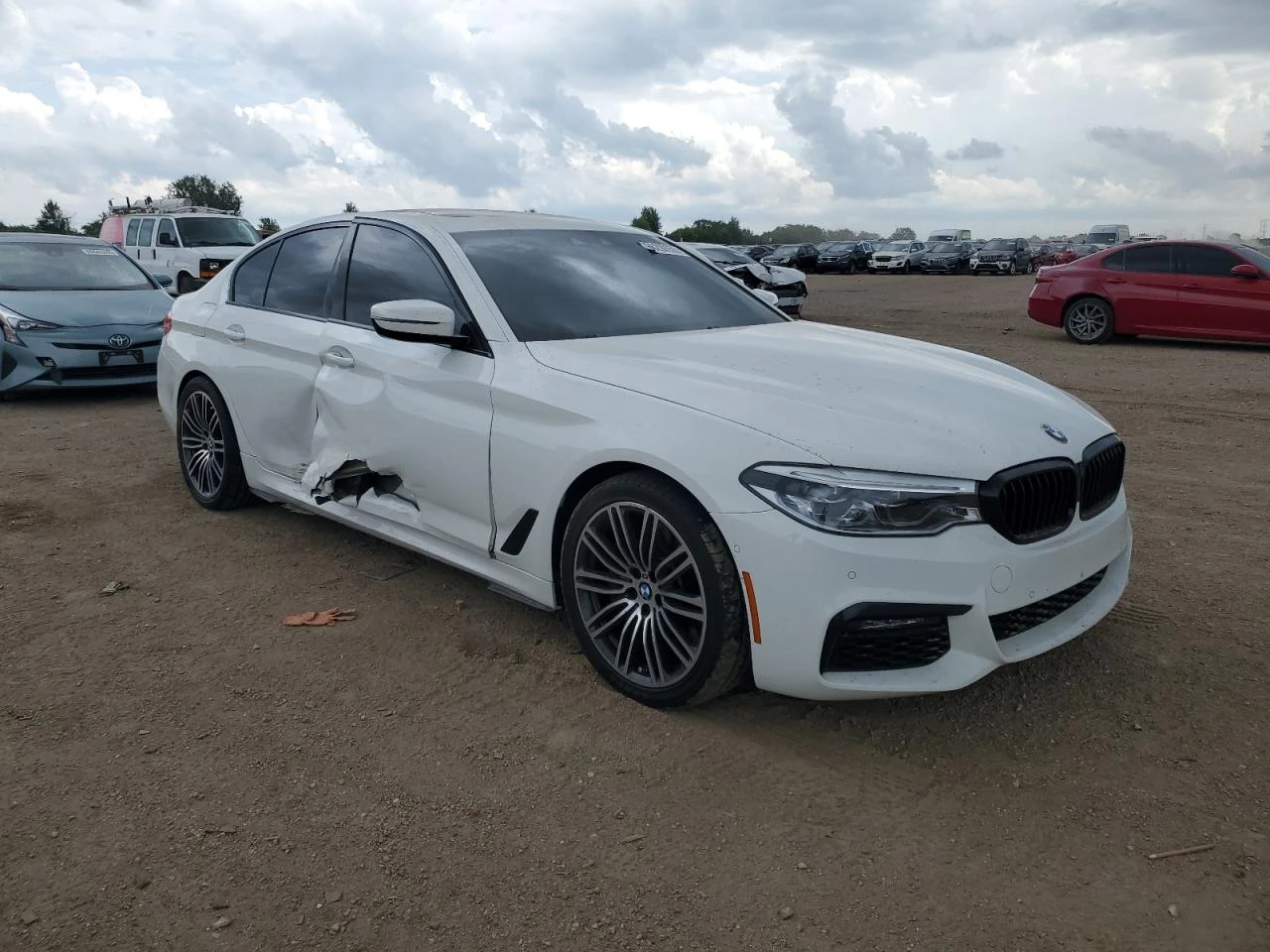 BMW 540 xi xDrive / Спортно окачване / Harman Kardon /   - изображение 3