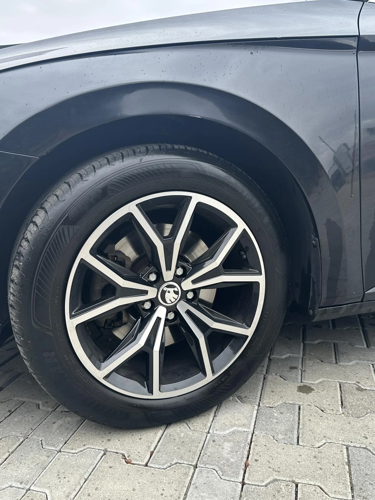 Skoda Superb 1.6 TDI / 120 - изображение 5