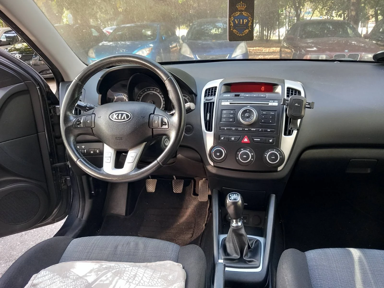 Kia Ceed 1.4i - изображение 2
