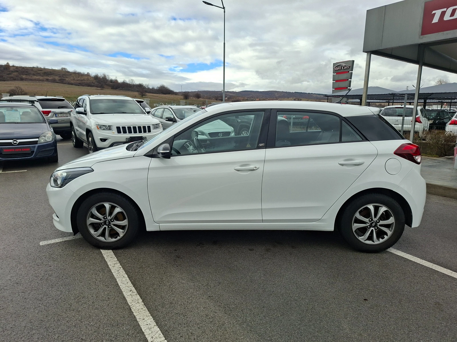 Hyundai I20 euro 6b - изображение 3