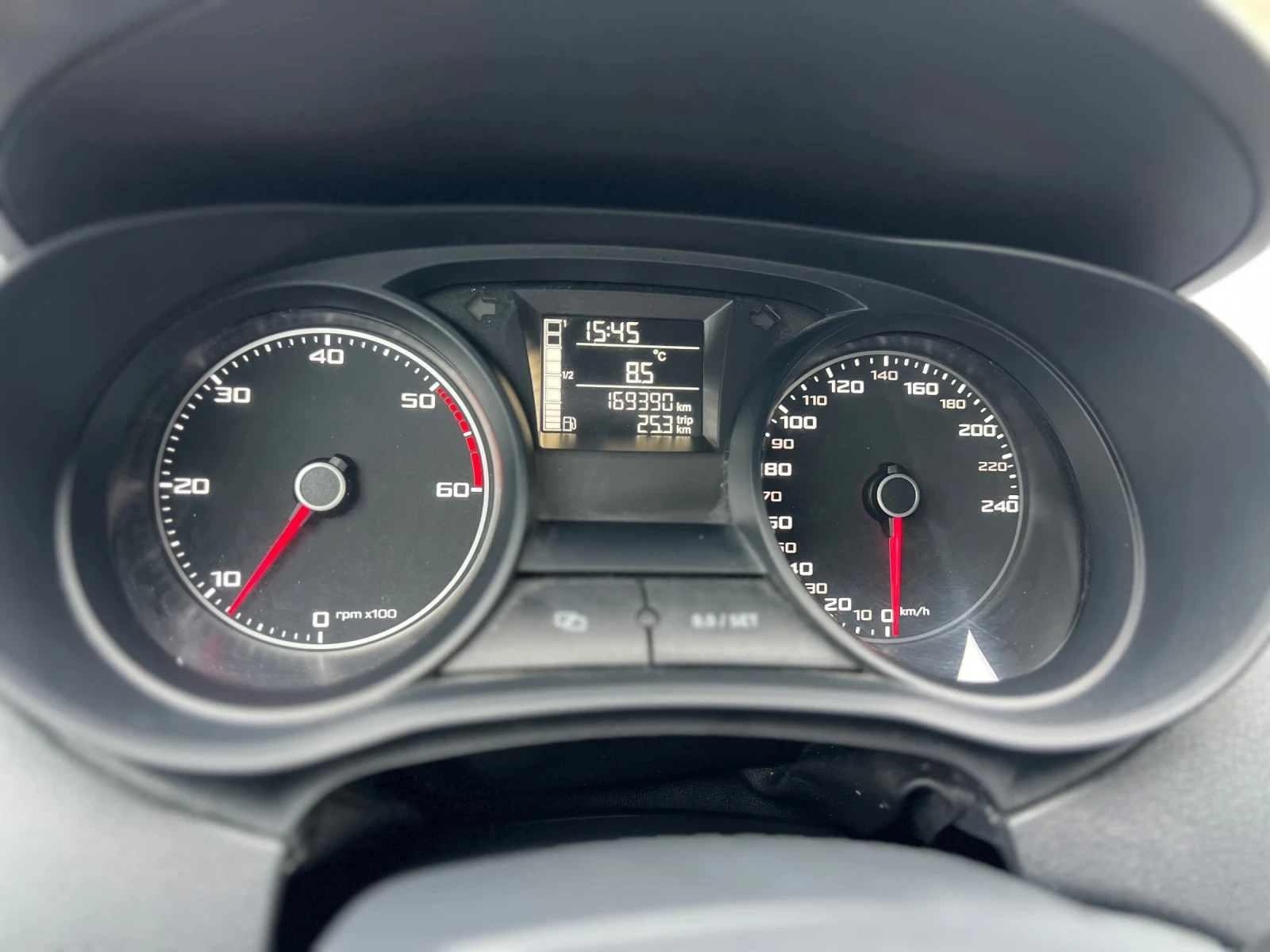 Seat Ibiza 1.6 TDI LED XENON | Mobile.bg � ����������� 15