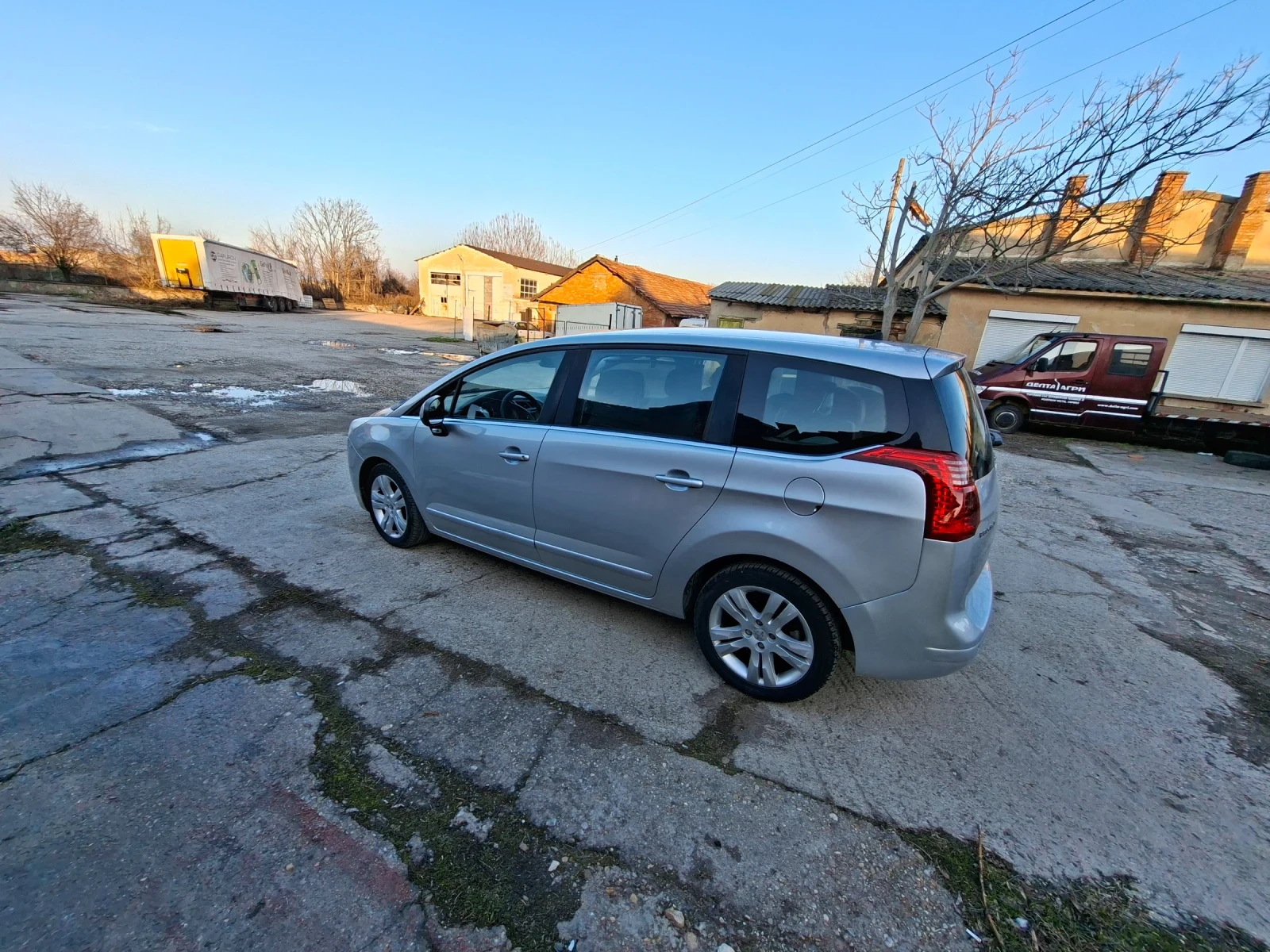 Peugeot 5008 | Mobile.bg � ����������� 3